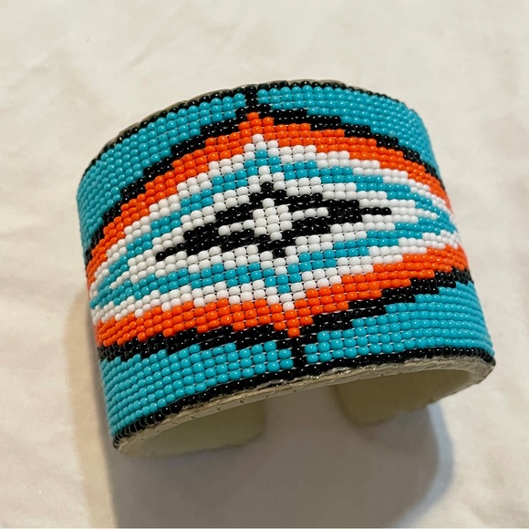 *BRAND NEW* Hand Beaded Navajo Turquoise Cuff Bracelet - Picture 2 of 5